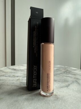 Laura Mercier Flawless Fusion Concealer - 1C Light Beige